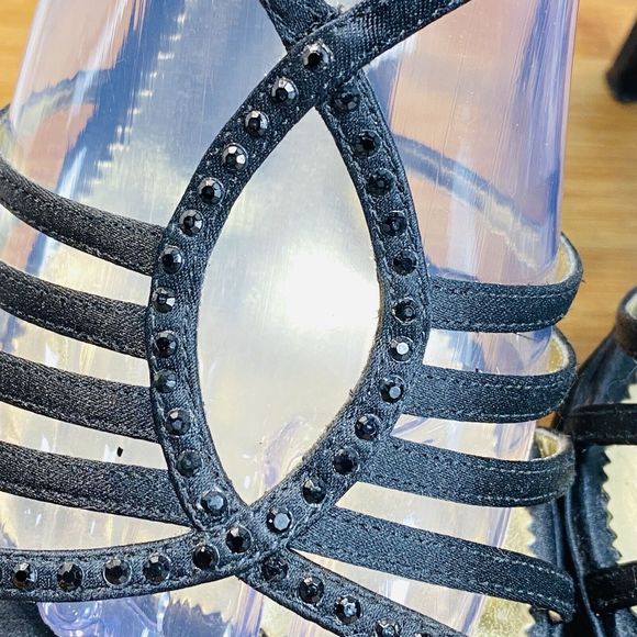 Nina Strappy High Heels 4.5” With Ankles Strap And Jewel Embellish Black Sz 9M - Picture 4 of 8